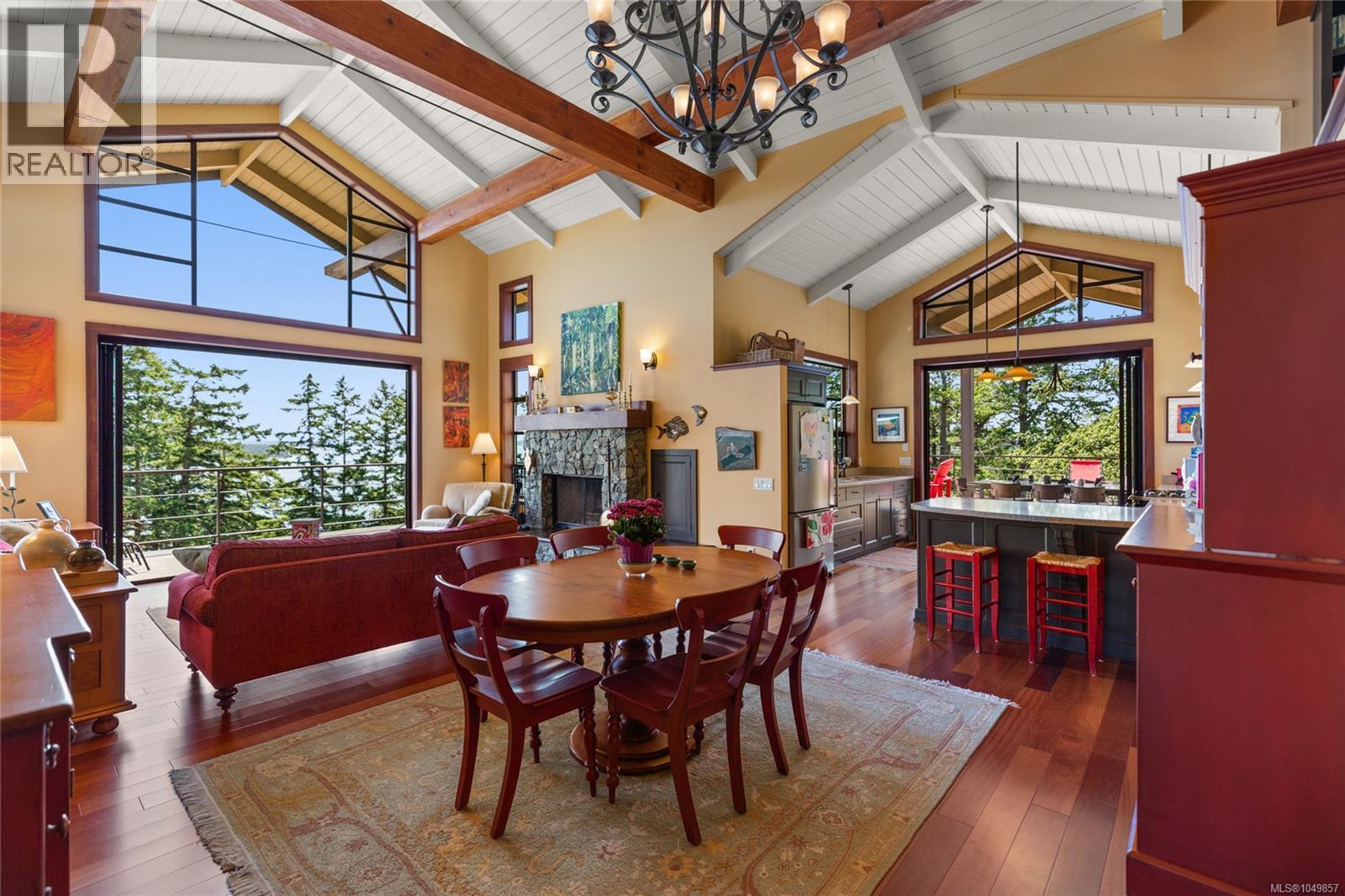 730 Treetops Spur Property Photo 15