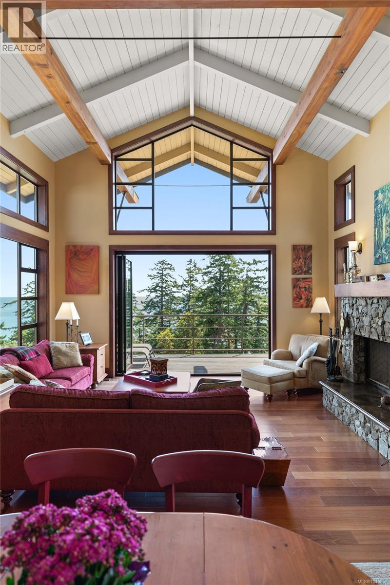 730 Treetops Spur Property Photo 16