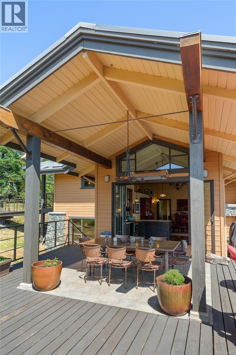 730 Treetops Spur Property Photo 27