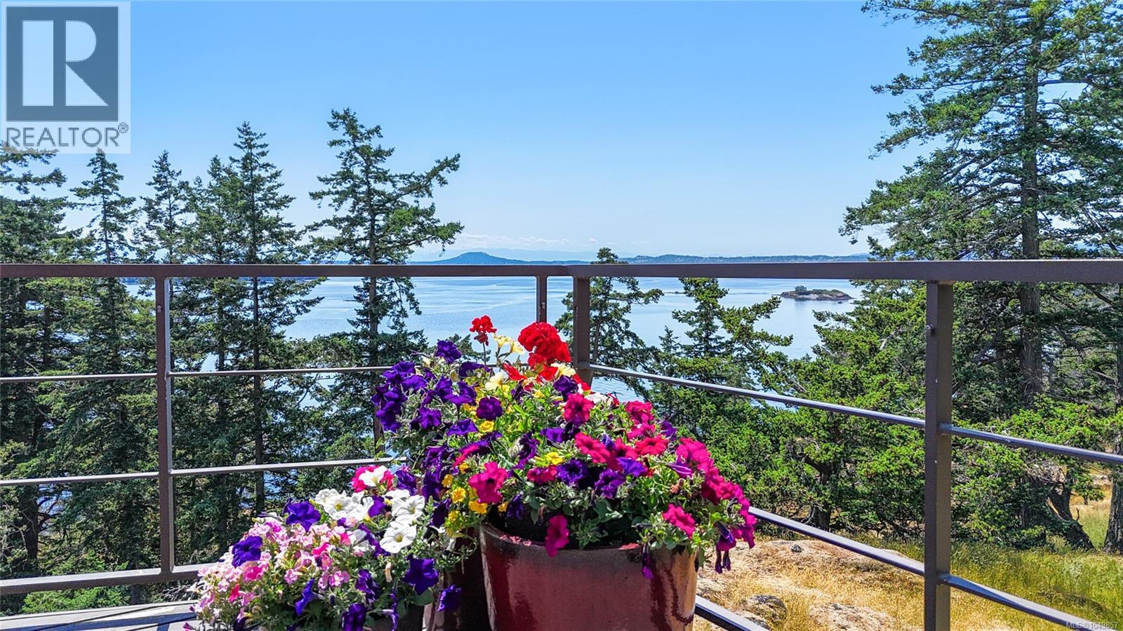 730 Treetops Spur Property Photo 28