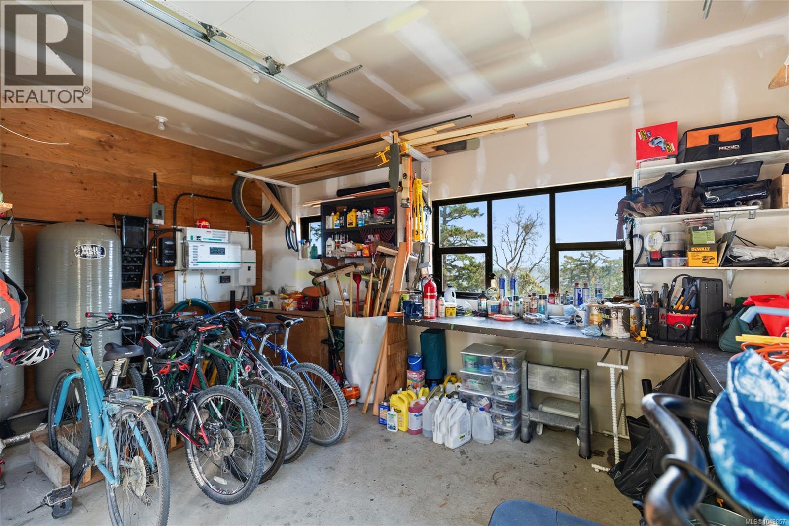 730 Treetops Spur Property Photo 44