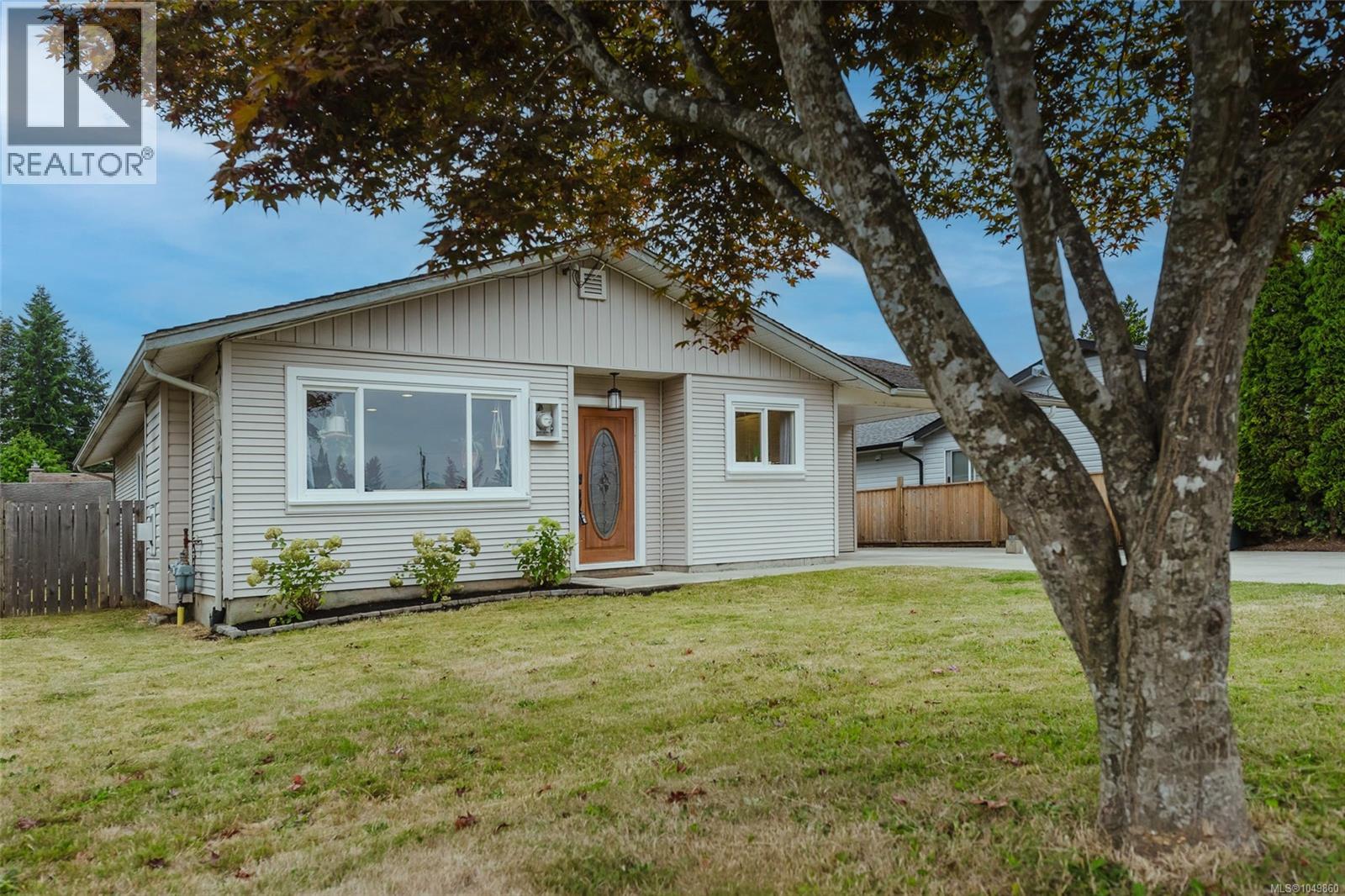2086 Eardley Rd Property Photo 35