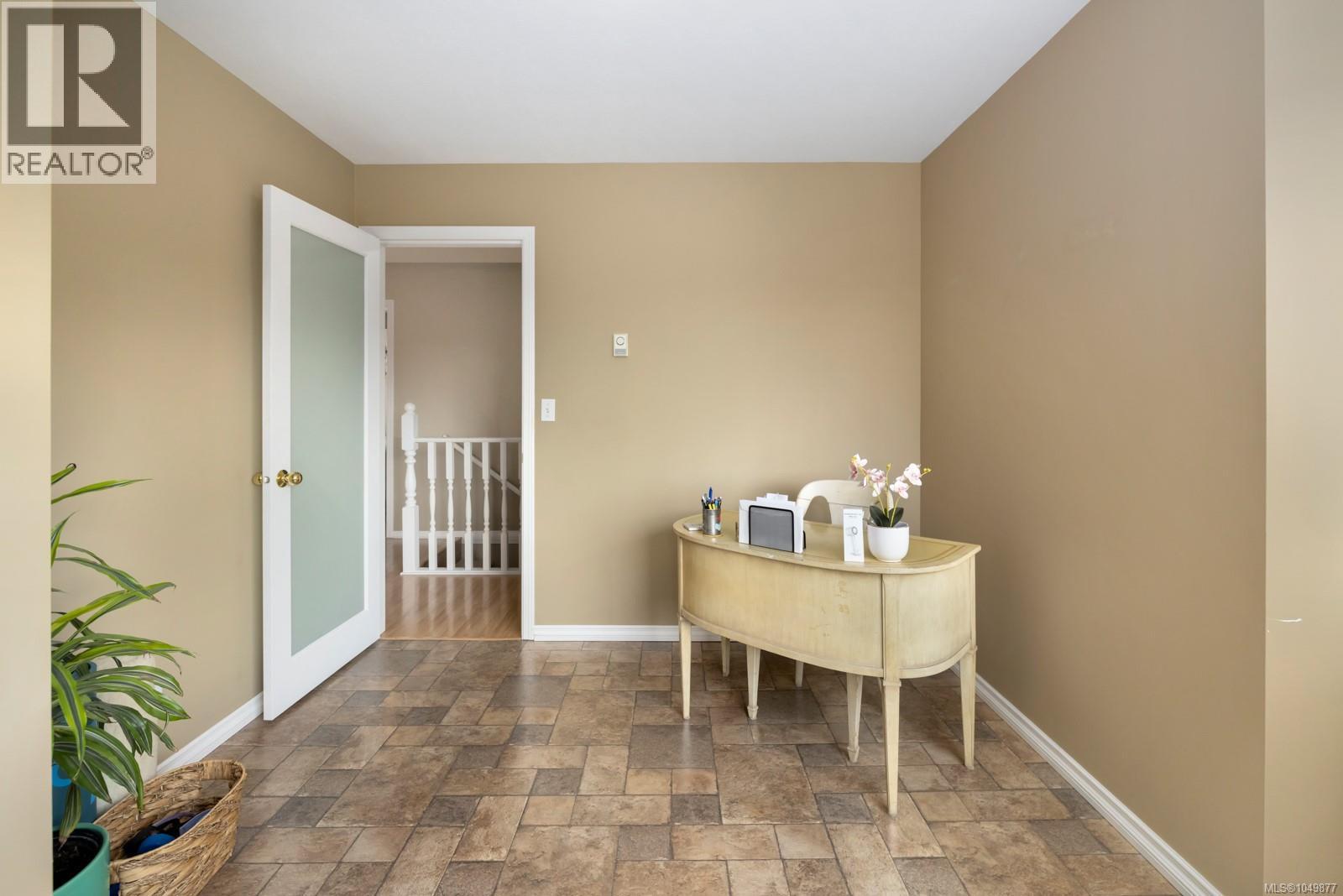 2032 Deborah Pl Property Photo 42