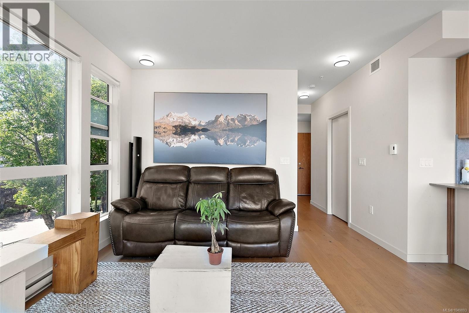 412 629 Speed Ave Property Photo 15