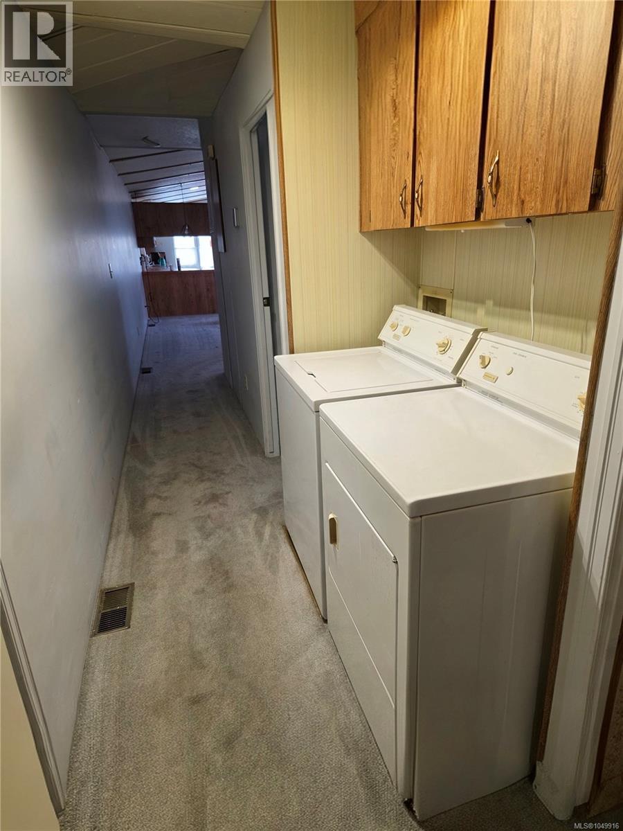 13 10980 Westdowne Rd Property Photo 31