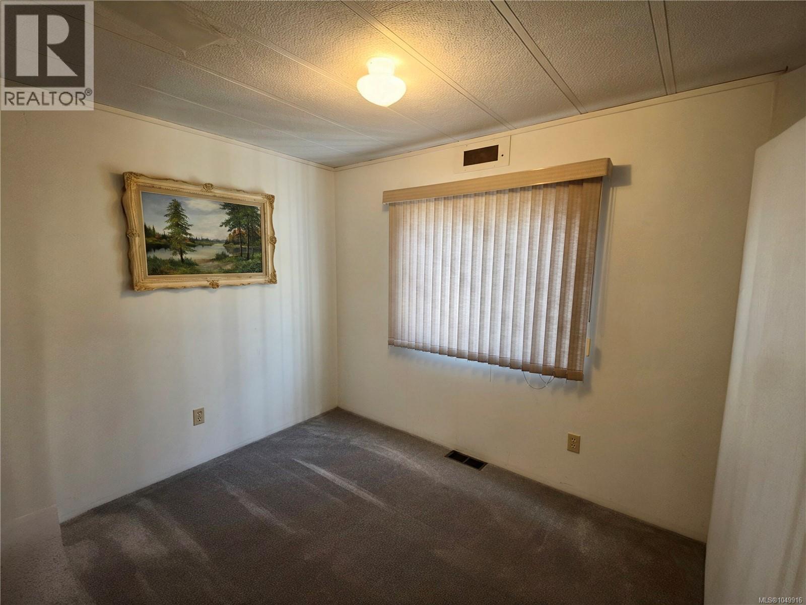 13 10980 Westdowne Rd Property Photo 35