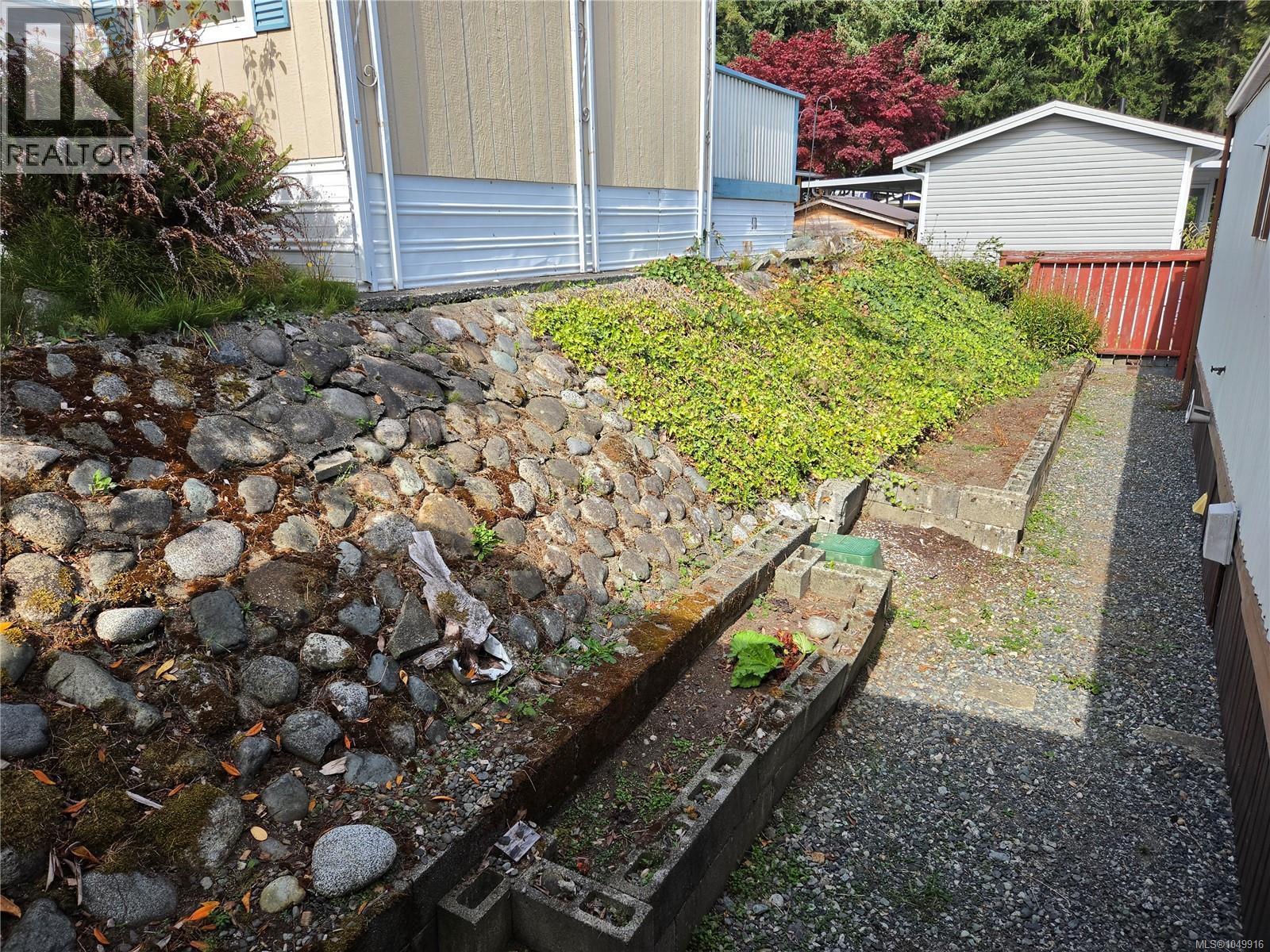 13 10980 Westdowne Rd Property Photo 51