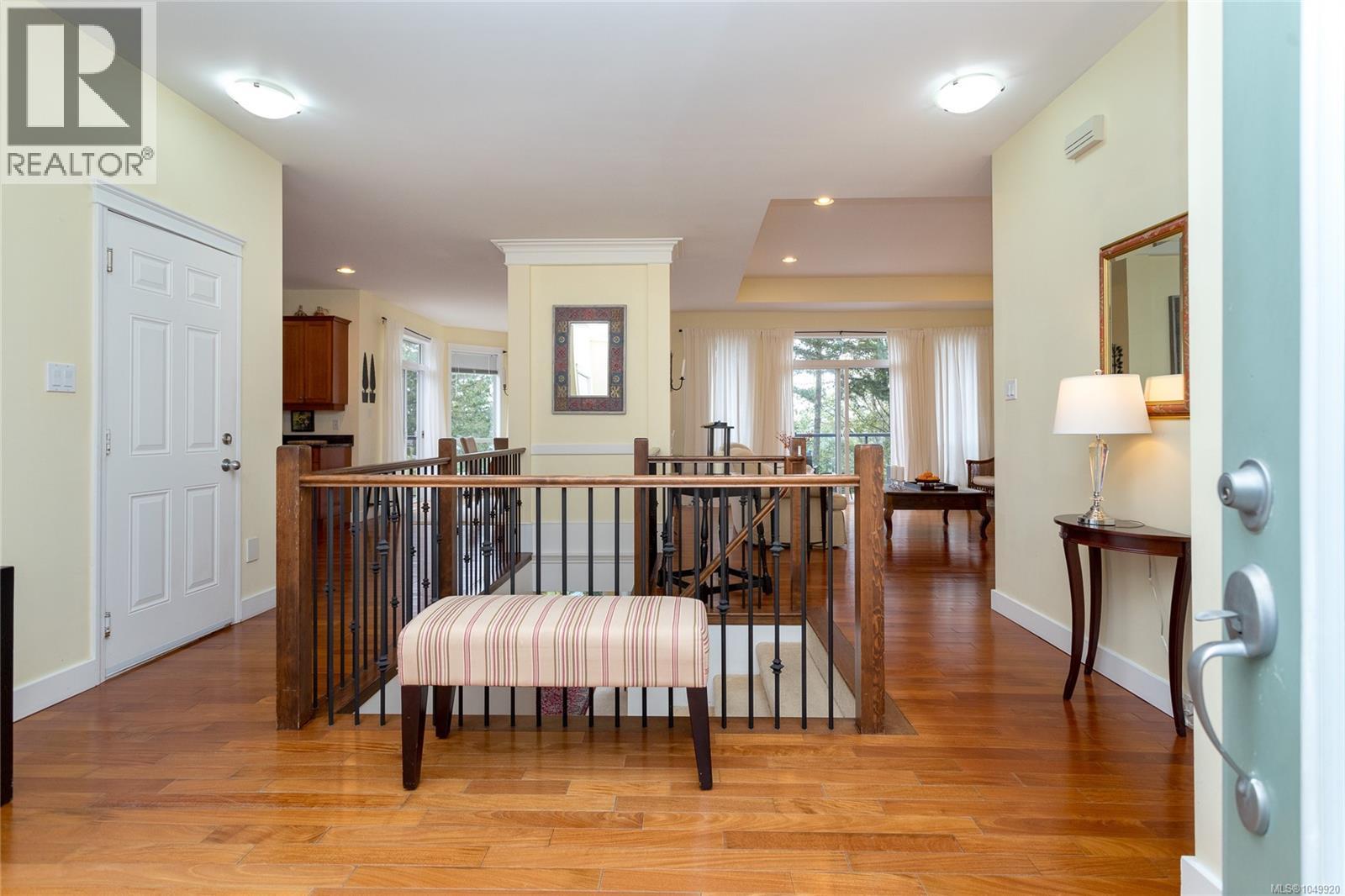 6082 Copper View Lane Property Photo 5