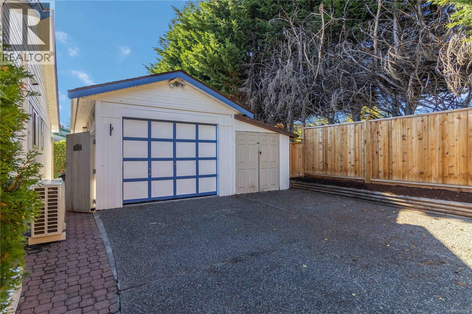 711 Miller Ave Property Photo 45