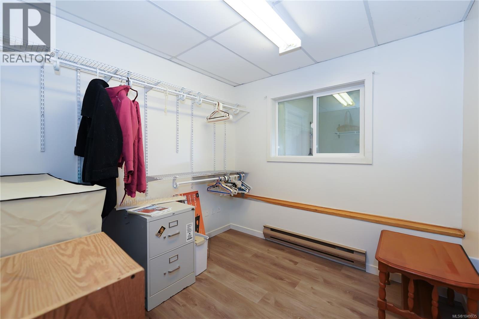 1777 Cecil St Property Photo 16
