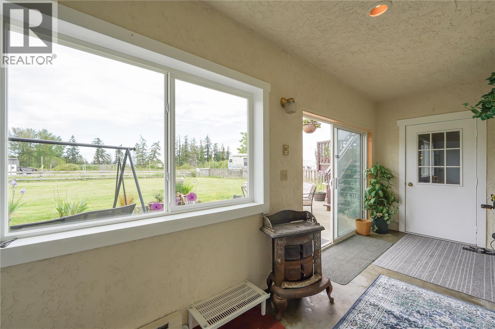1777 Cecil St Property Photo 20