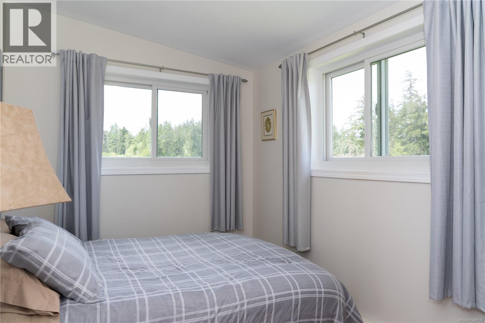 1777 Cecil St Property Photo 32