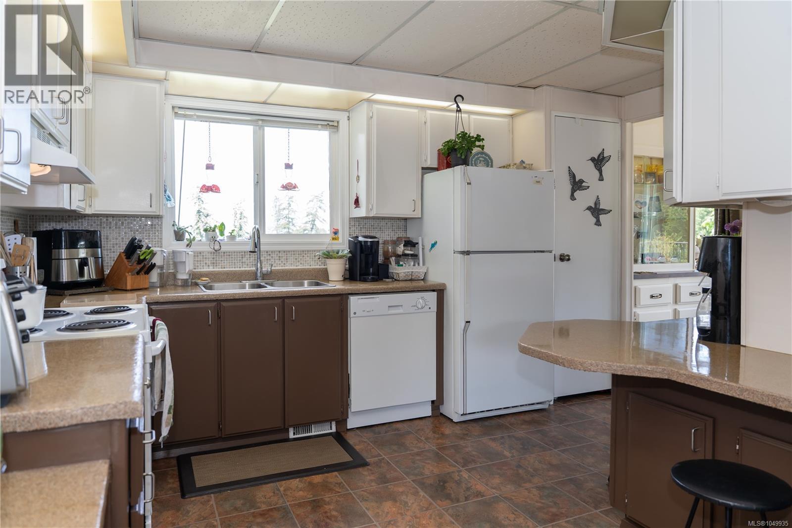 1777 Cecil St Property Photo 36