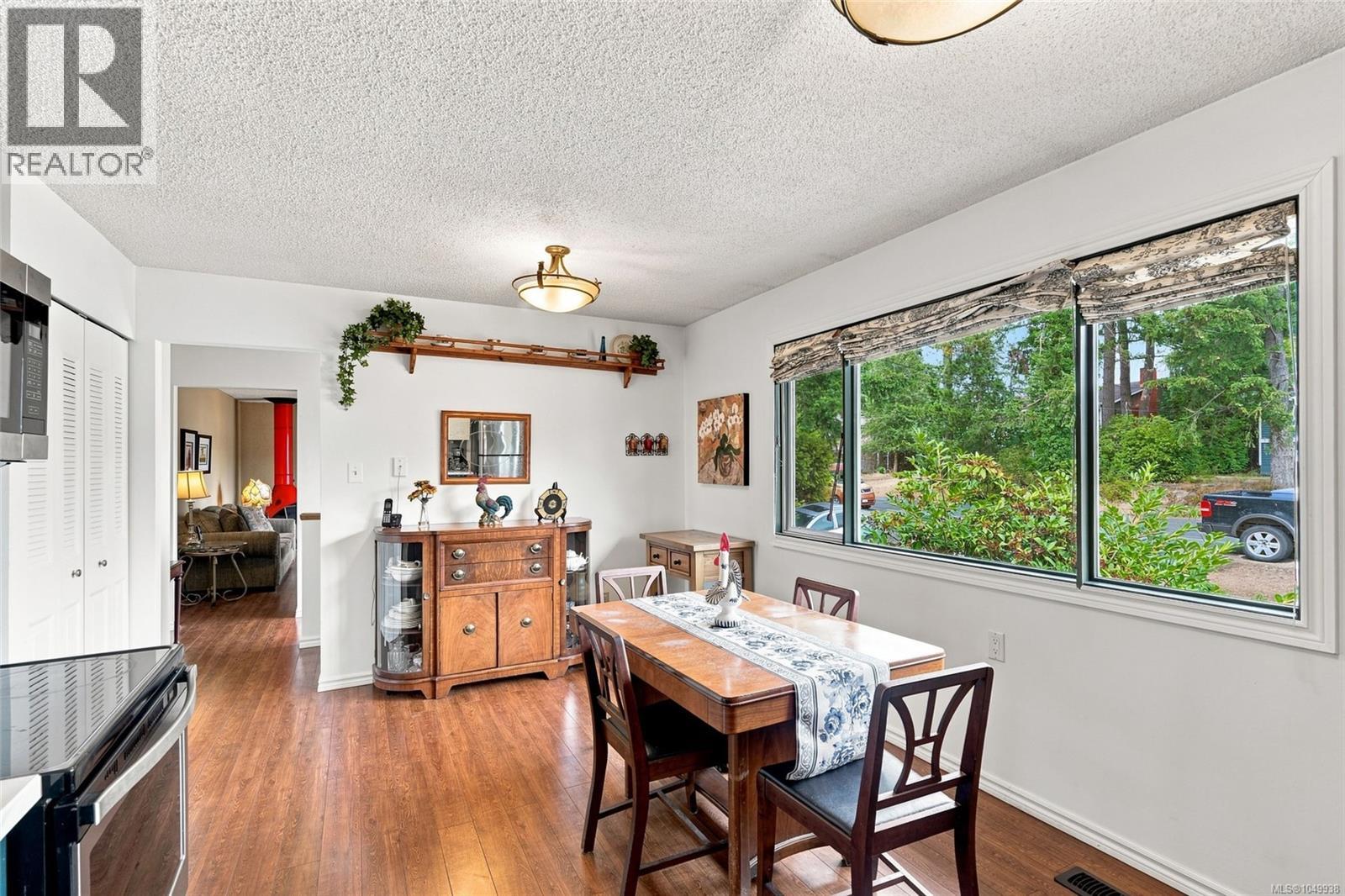 2247 Rosstown Rd Property Photo 14