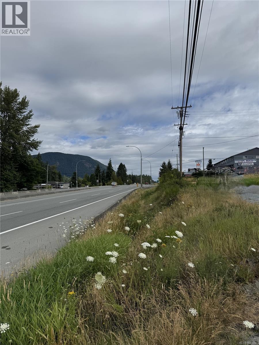 6961 Trans Canada Hwy Property Photo 9