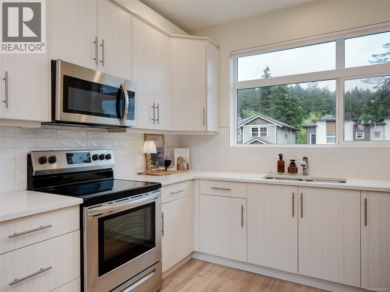 102 3559 Vision Way Property Photo 6