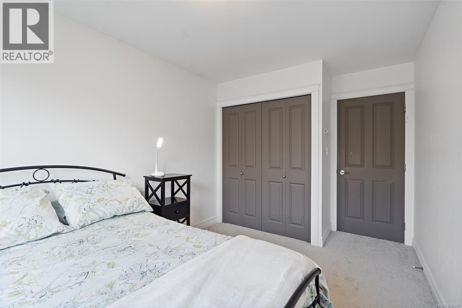 105 827 Arncote Ave Property Photo 23