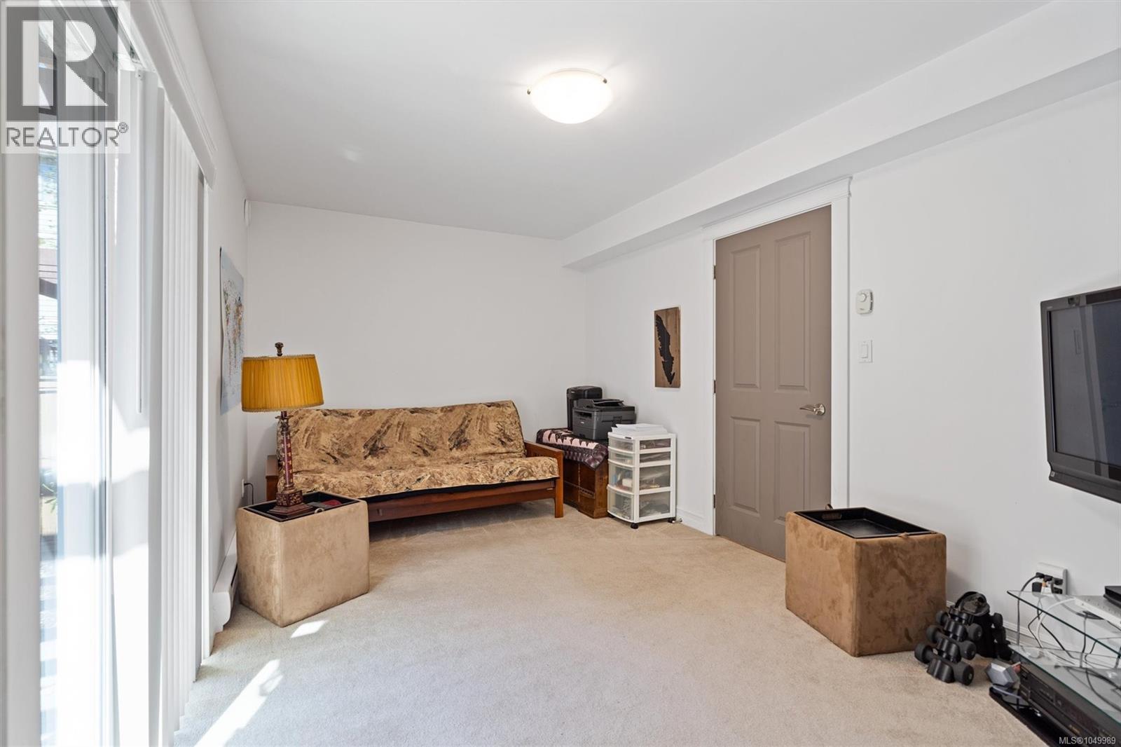 105 827 Arncote Ave Property Photo 29