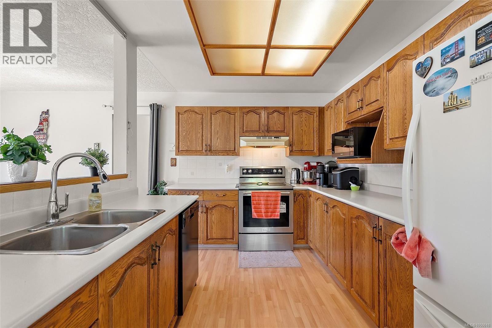 3301 Argyle Pl Property Photo 10