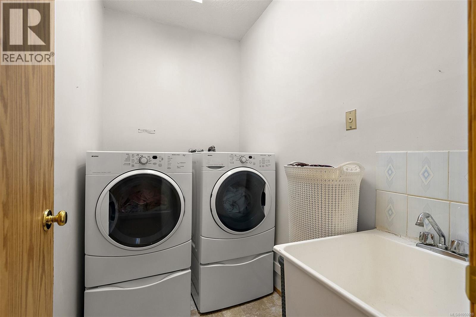 3301 Argyle Pl Property Photo 18