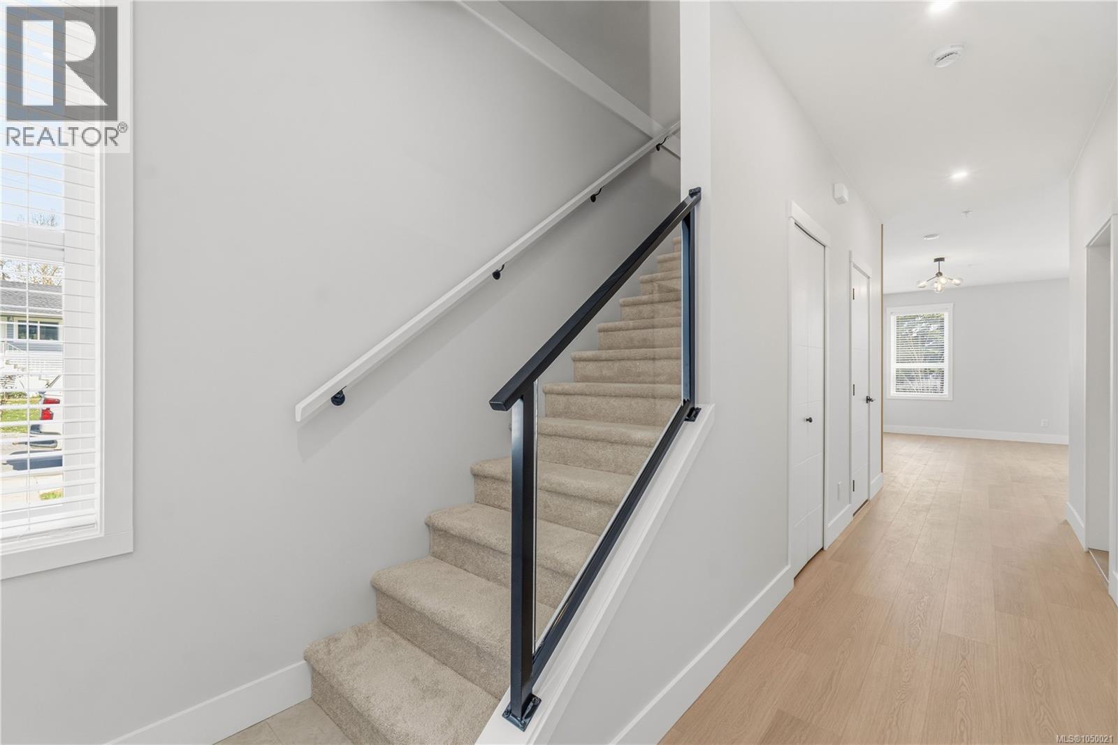 1515 Marban Rd Property Photo 4