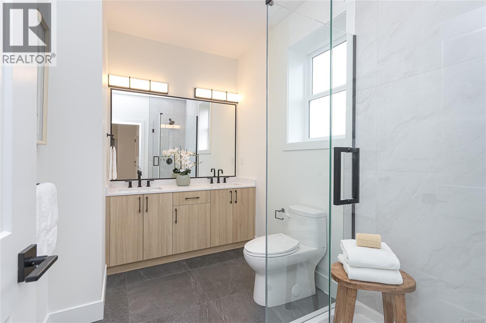 B 2235 Shelbourne St Property Photo 19