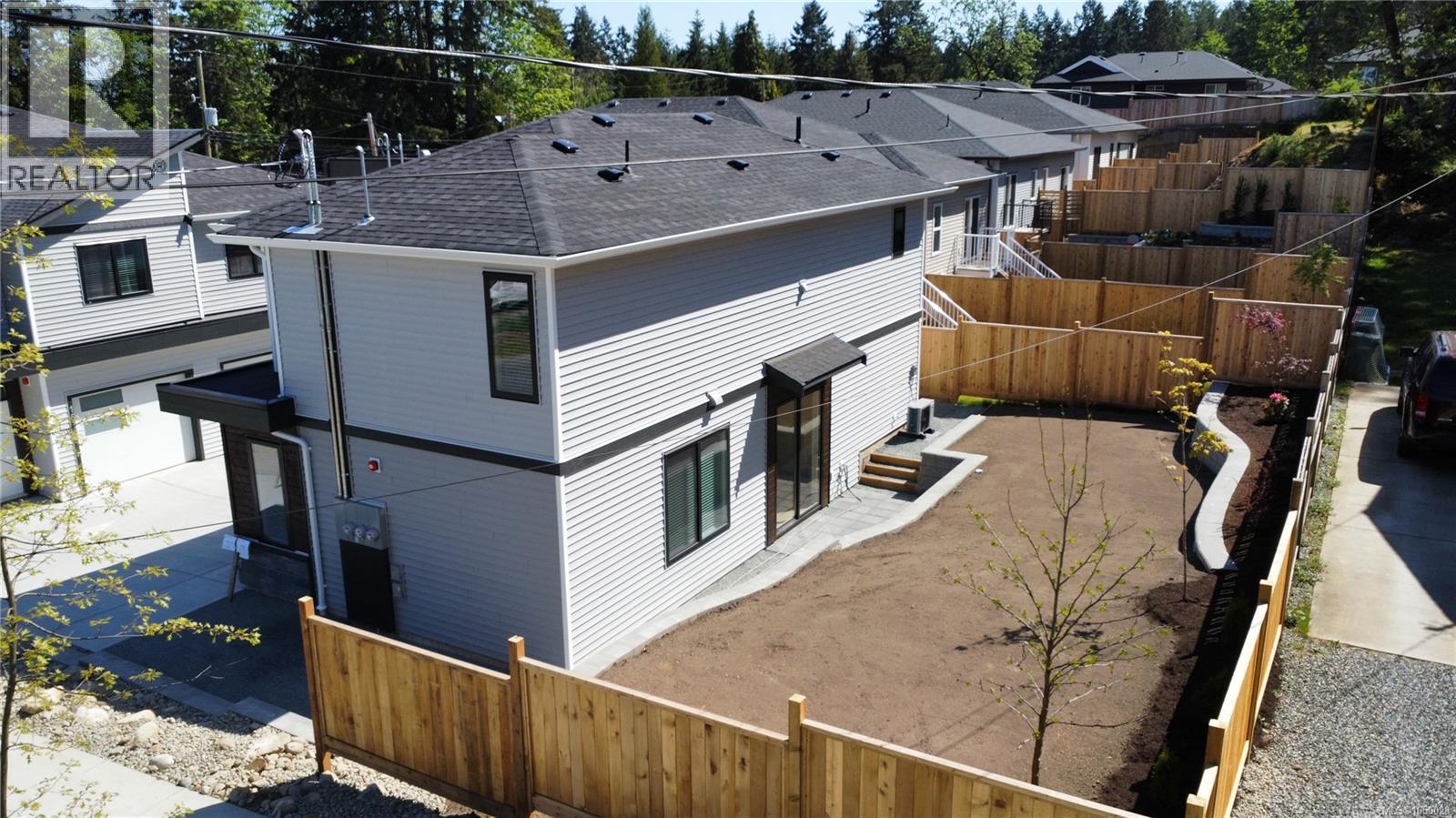 163 Alberta Rd Property Photo 2