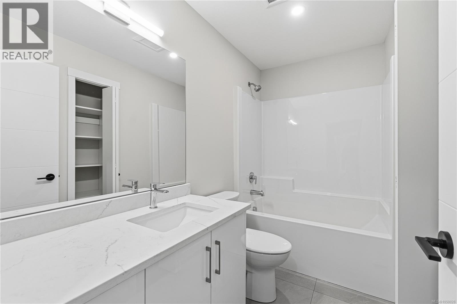 163 Alberta Rd Property Photo 15