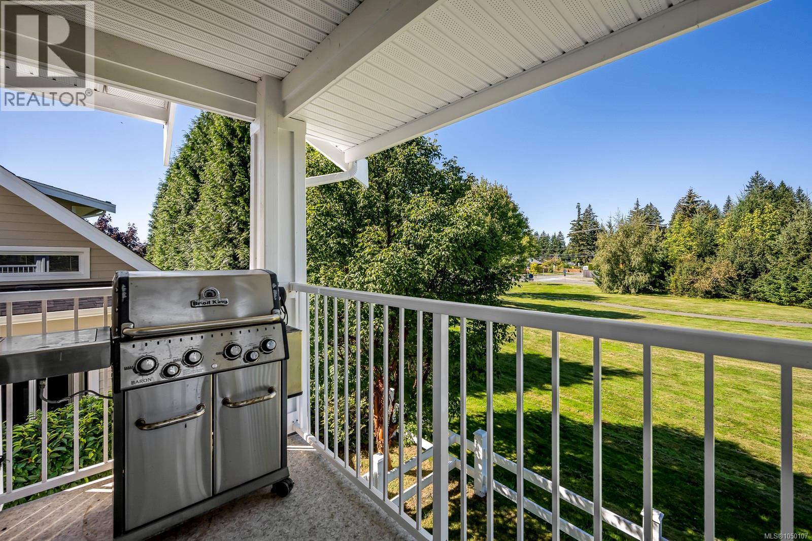 17 700 Lancaster Way Property Photo 22