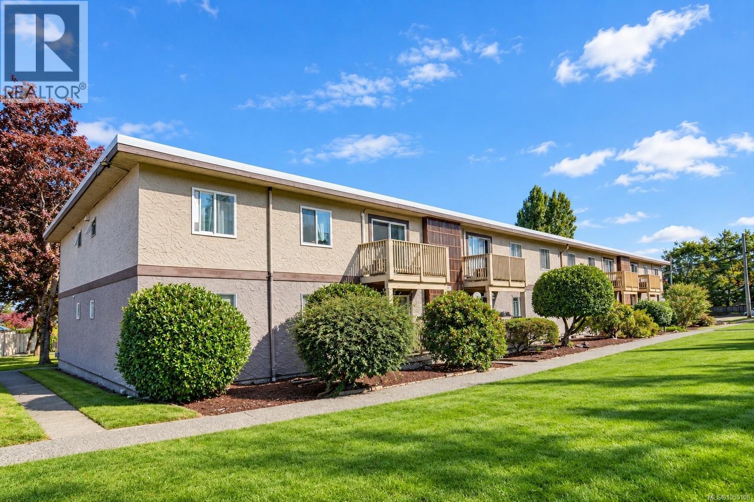 1 3271 Cowichan Lake Rd