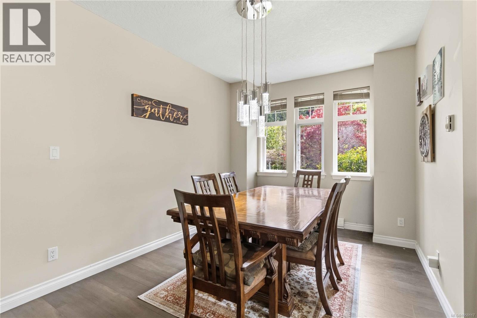 2365 Demamiel Dr Property Photo 11