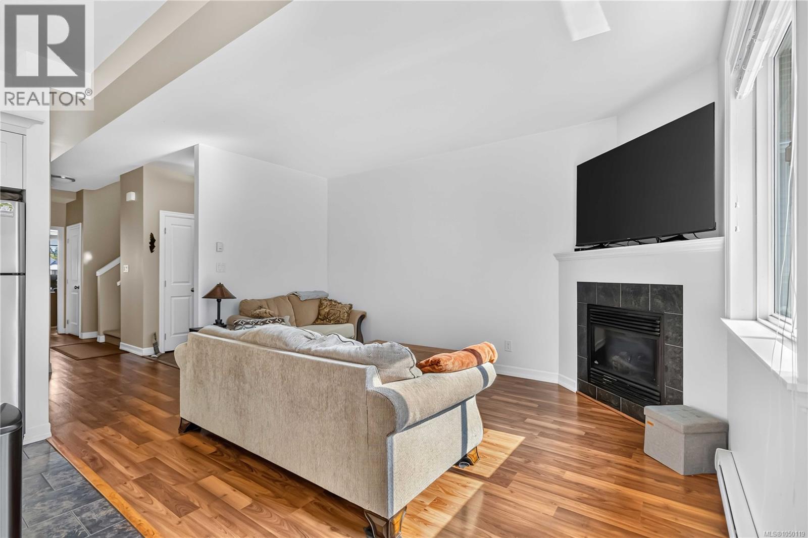 106 2260 Maple Ave N Property Photo 6