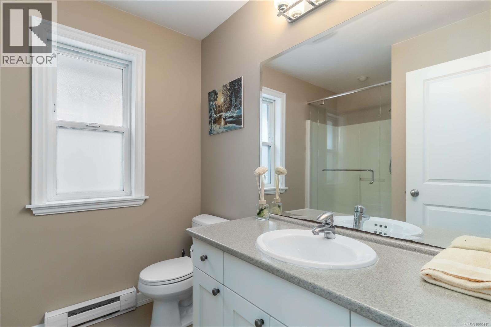 106 2260 Maple Ave N Property Photo 32