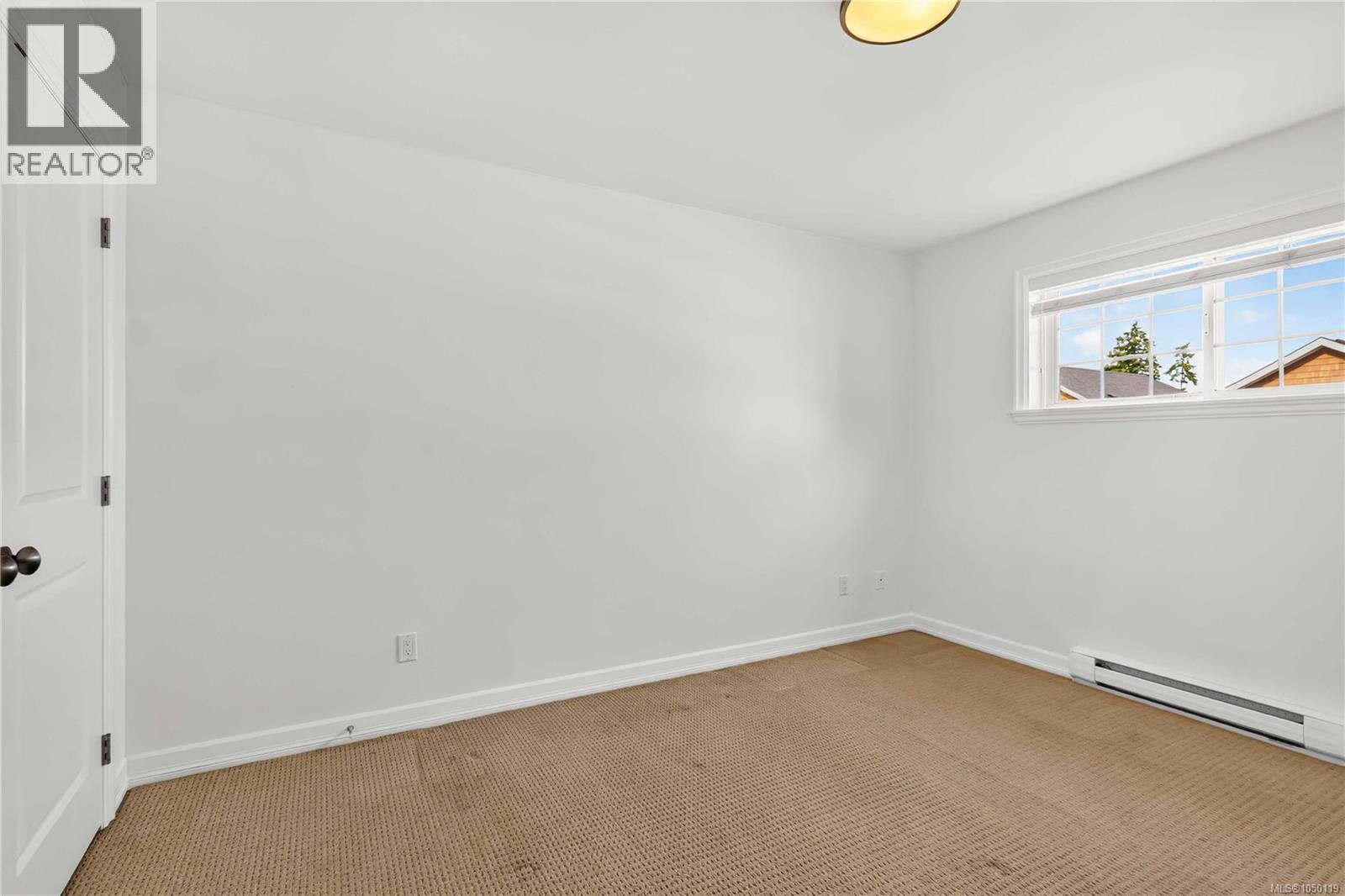 106 2260 Maple Ave N Property Photo 35