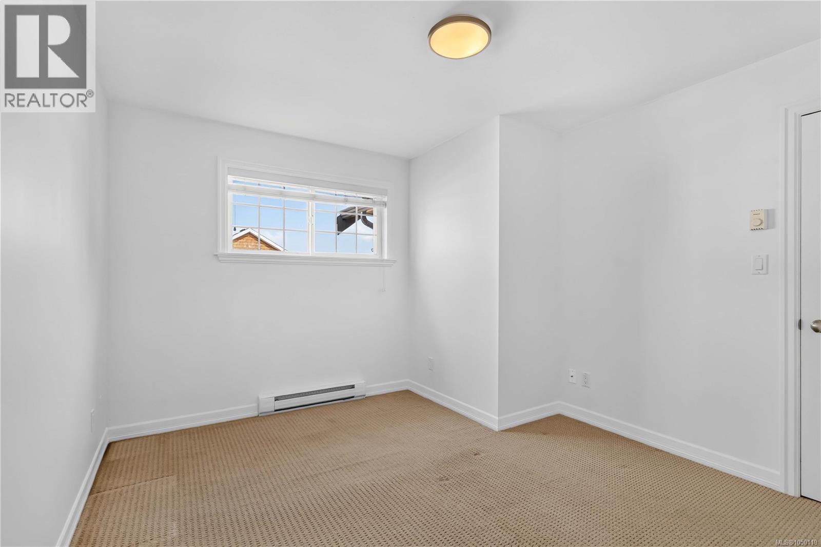 106 2260 Maple Ave N Property Photo 36