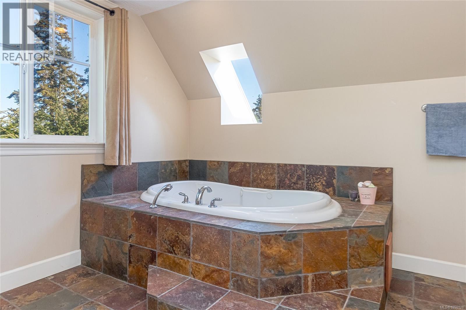 3930 Bovanis Rd Property Photo 16