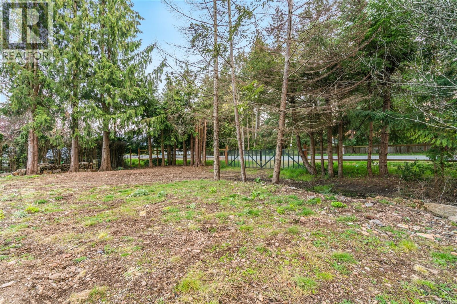1530 Marina Way Property Photo 7