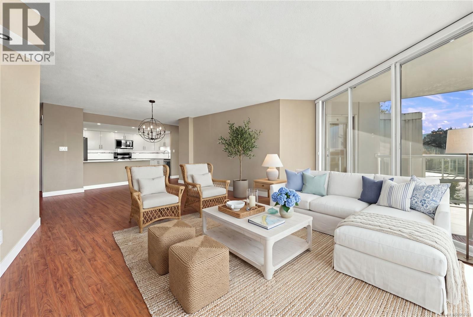 402 158 Promenade Dr Property Photo 10