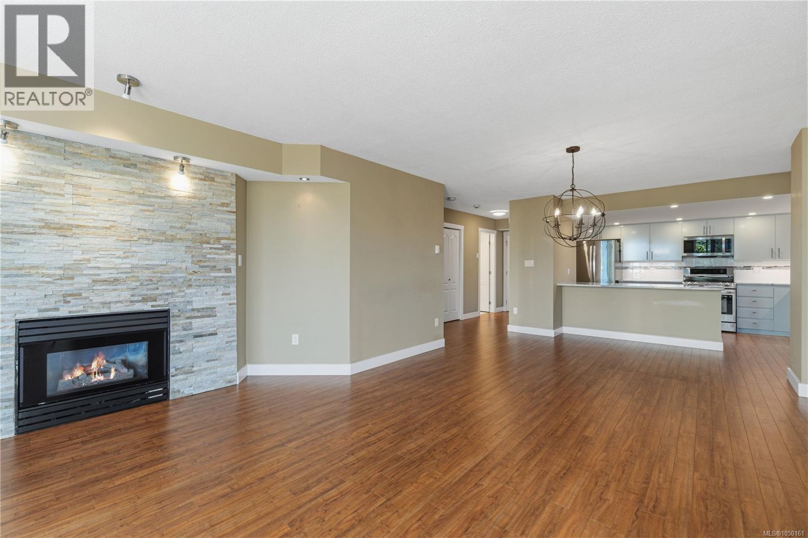 402 158 Promenade Dr Property Photo 11