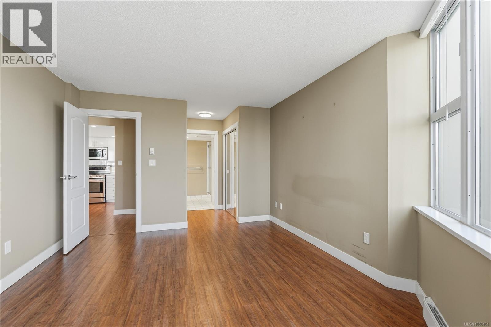 402 158 Promenade Dr Property Photo 29