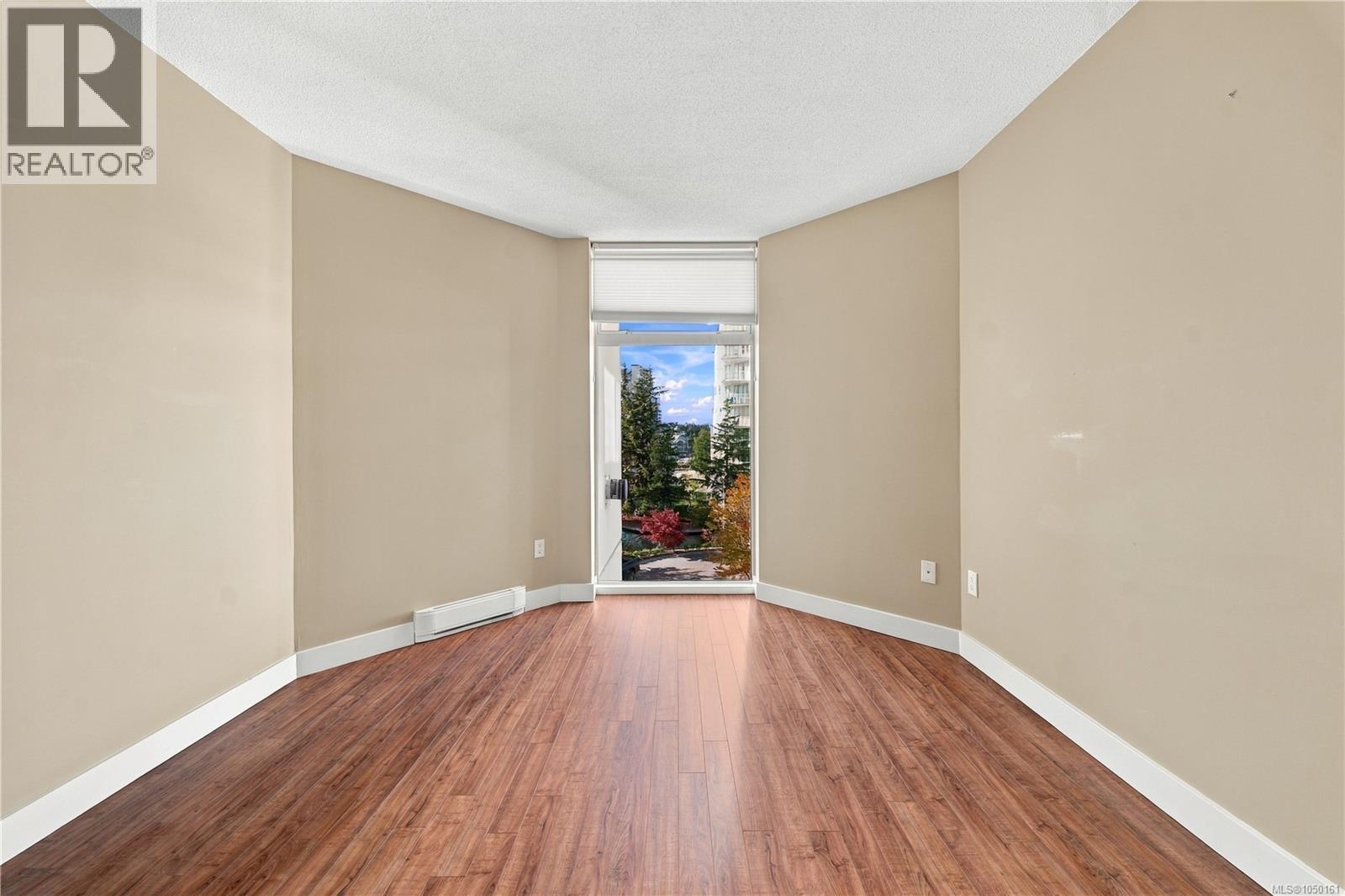402 158 Promenade Dr Property Photo 33
