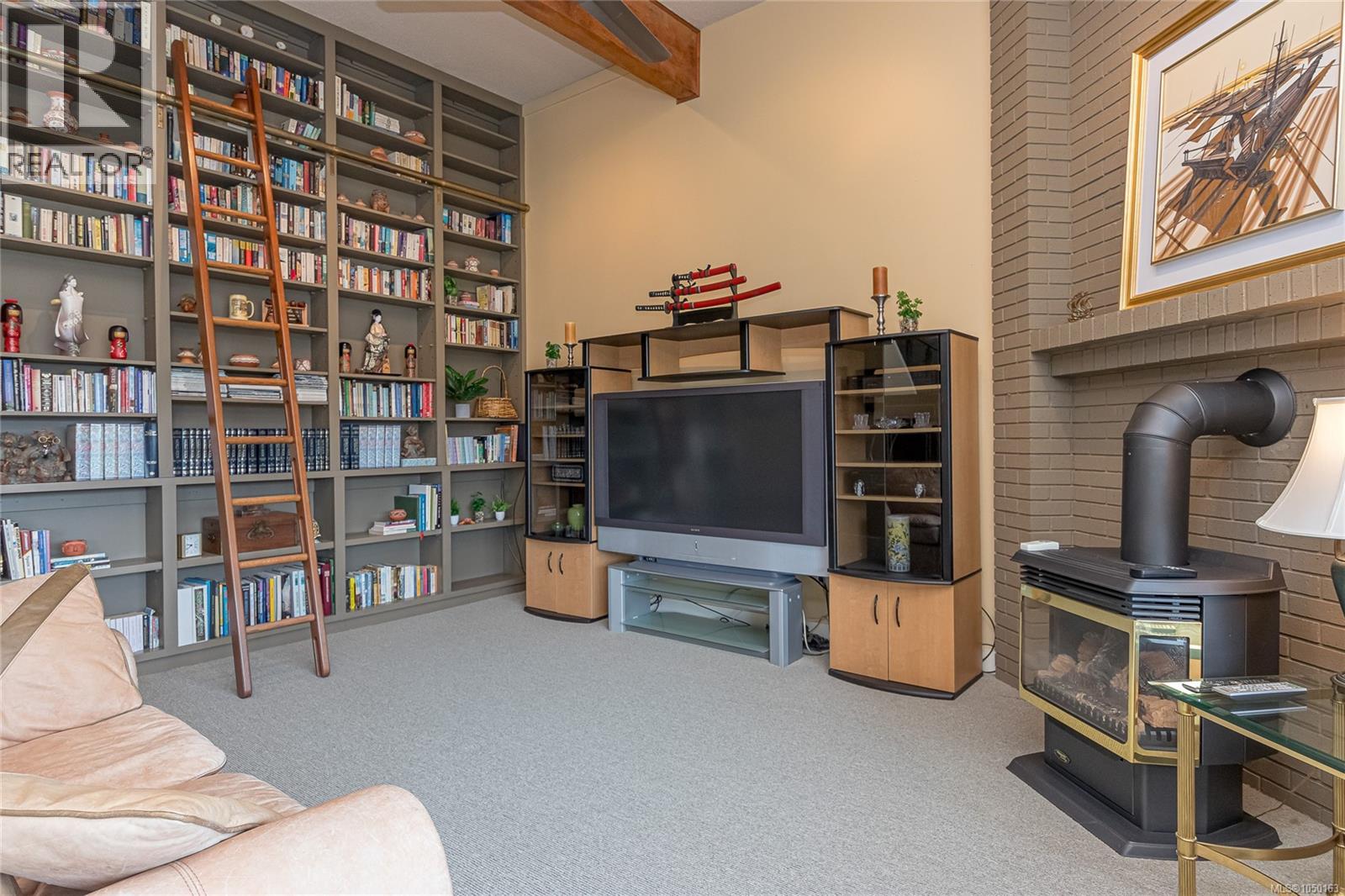 526 Bayview Pl Property Photo 24