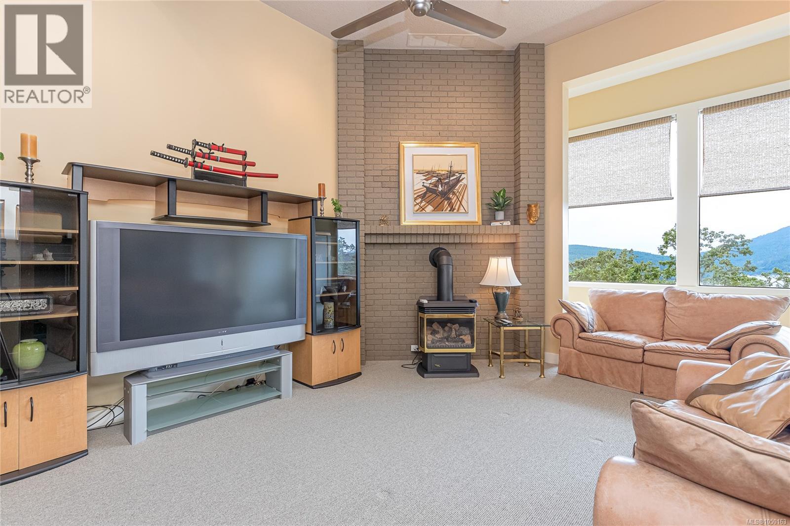526 Bayview Pl Property Photo 25