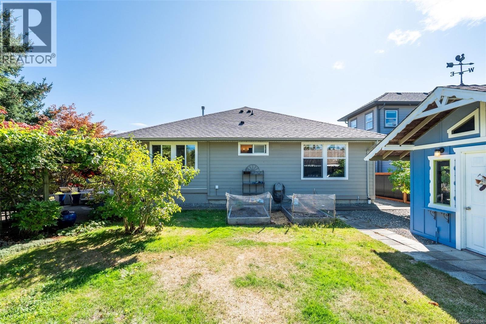 8102 Spinnaker Pl Property Photo 44