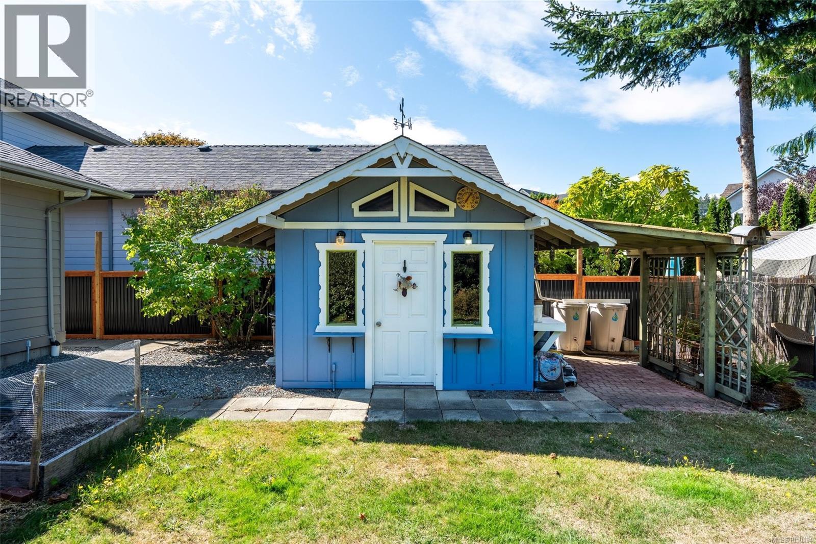 8102 Spinnaker Pl Property Photo 45
