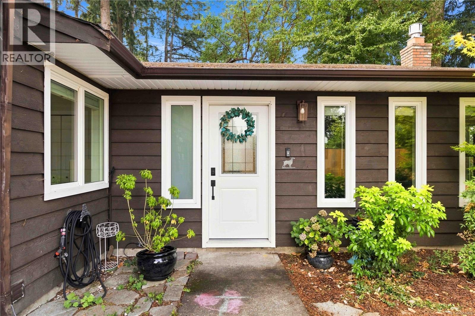 B 2319 Sooke Rd Property Photo 1