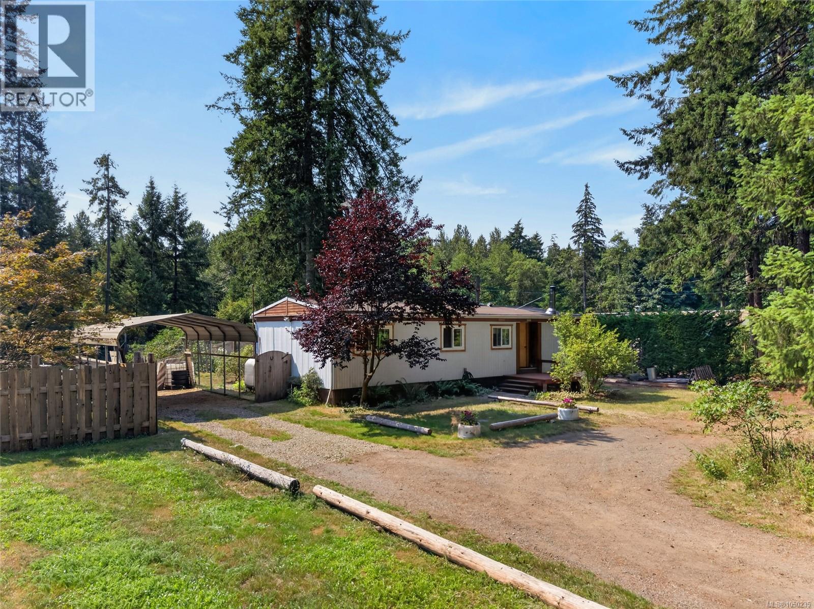 2169 Regent Rd Property Photo 1