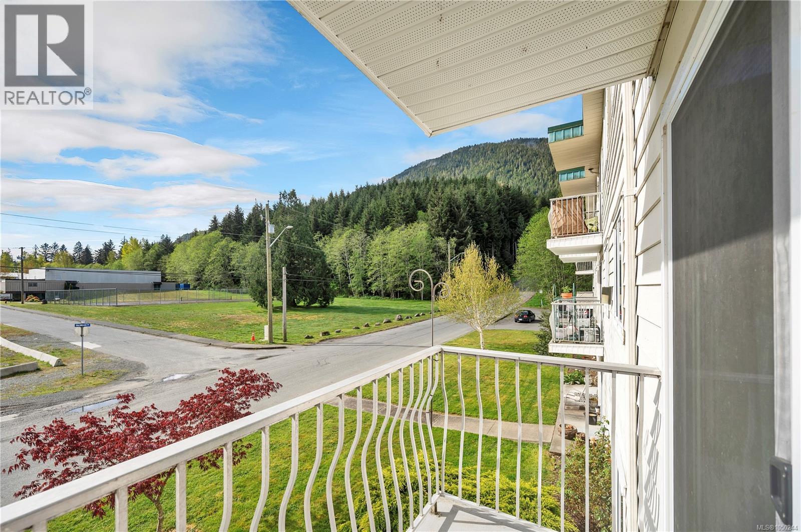 205 611 Macmillan Dr Property Photo 1