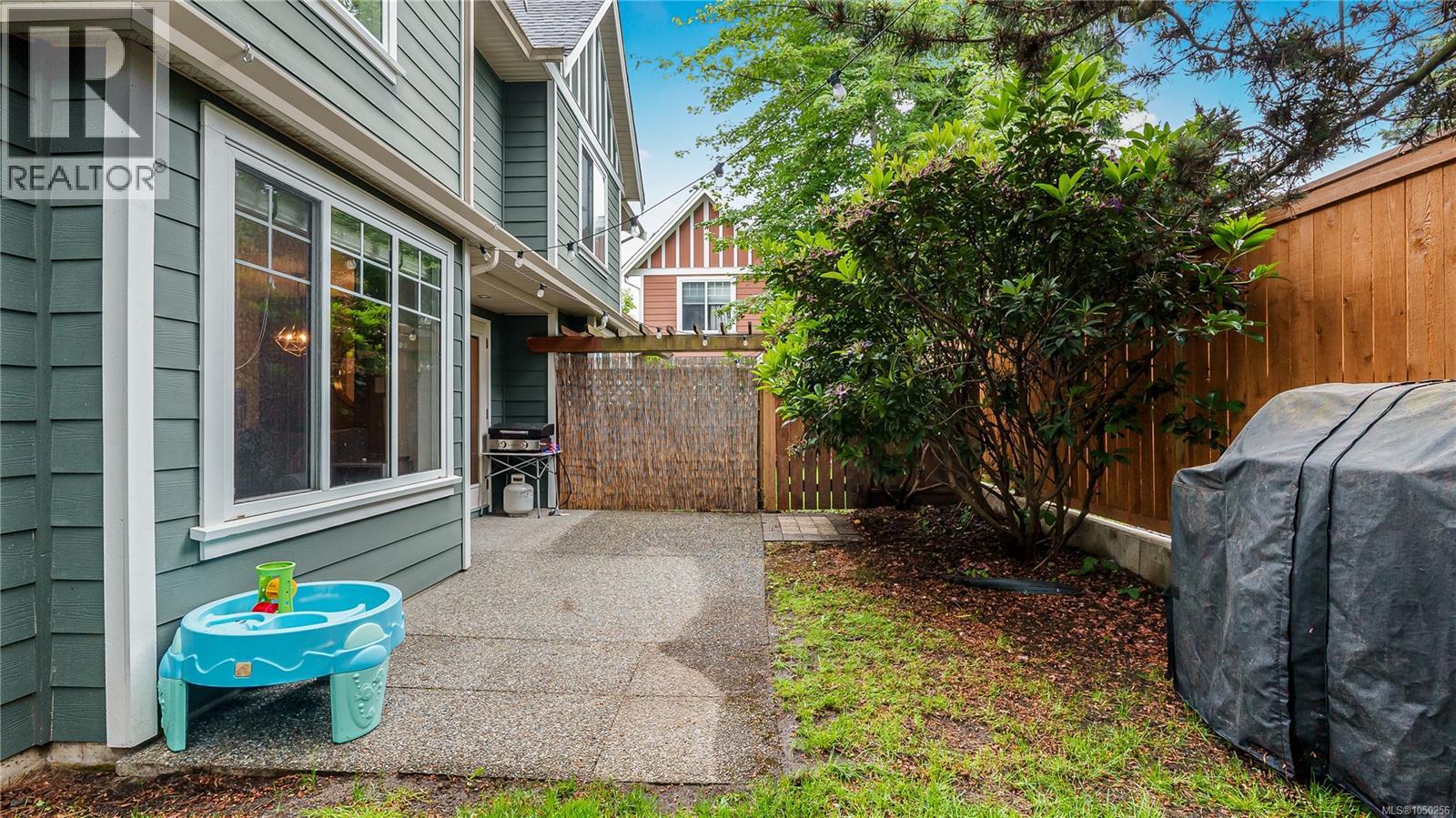 110 724 Larkhall Rd Property Photo 26