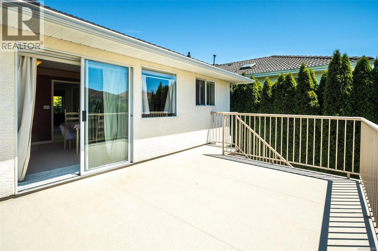 1847 El Sereno Dr Property Photo 15